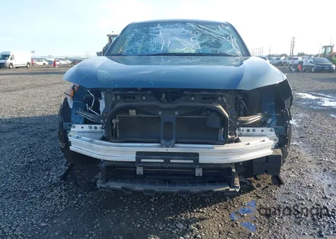 2025 Honda Hr-V Awd Lx z USA, uszkodzony, nr VIN 3CZRZ2H37SM774604